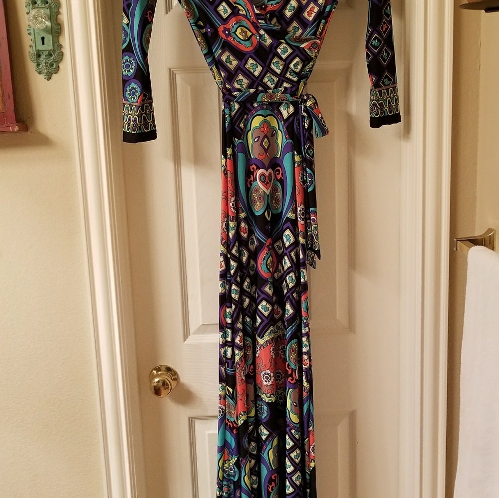 "SOLD" Gorgeous Dress